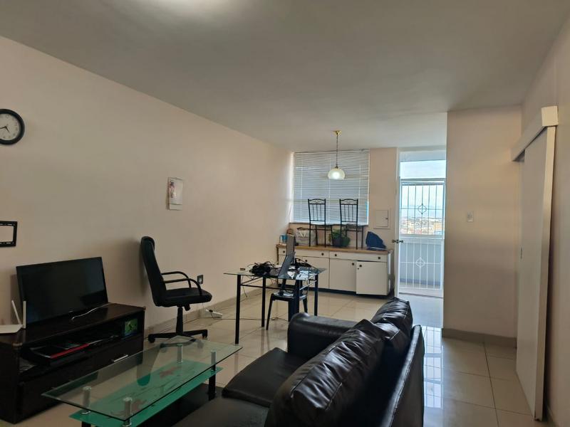 2 Bedroom Property for Sale in Goodwood Central Western Cape